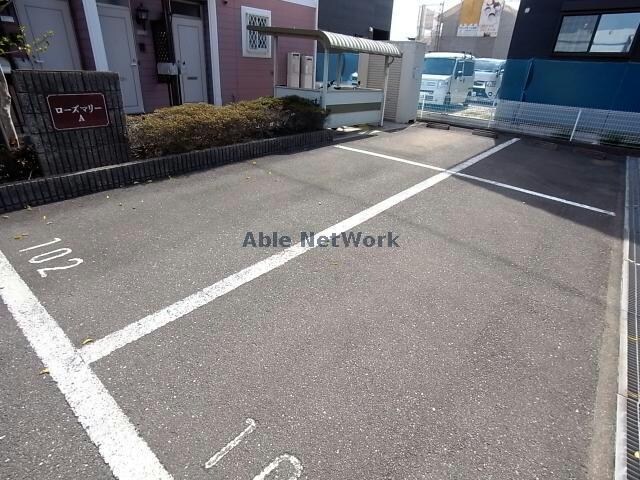 ローズマリーＡの物件外観写真