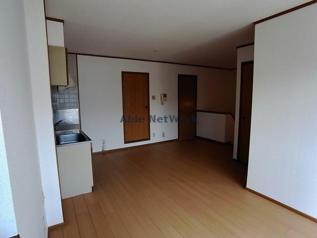 ローズマリーＡの物件内観写真