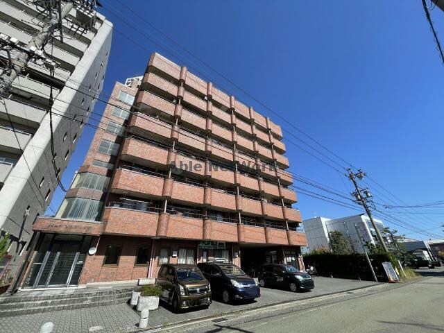 メゾン・サンカレッジの物件外観写真