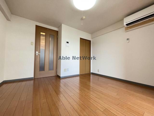 メゾン・サンカレッジの物件内観写真