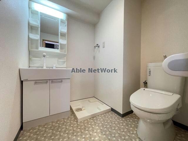 メゾン・サンカレッジの物件内観写真