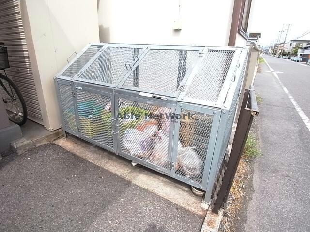 アネックスミヤタ拾号館の物件外観写真