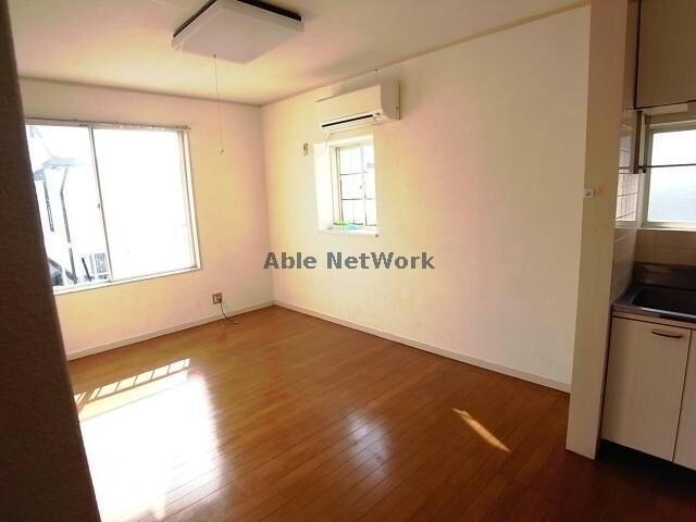 メゾンドルイスの物件内観写真