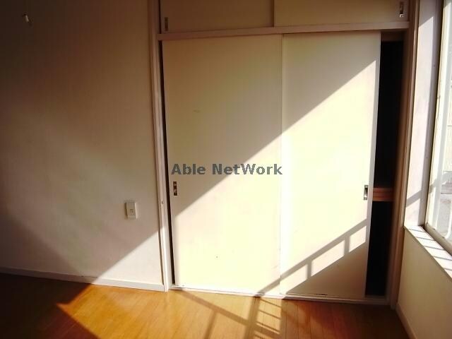 メゾンドルイスの物件内観写真