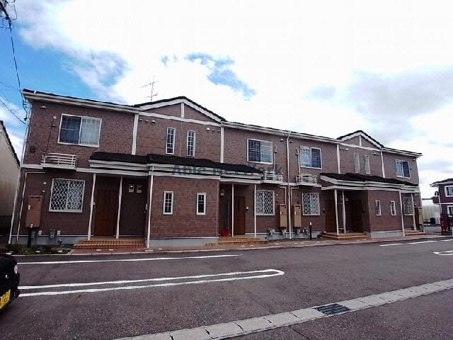 サンパティーク　Ｂの物件外観写真