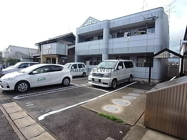 コンフォースⅡの物件外観写真