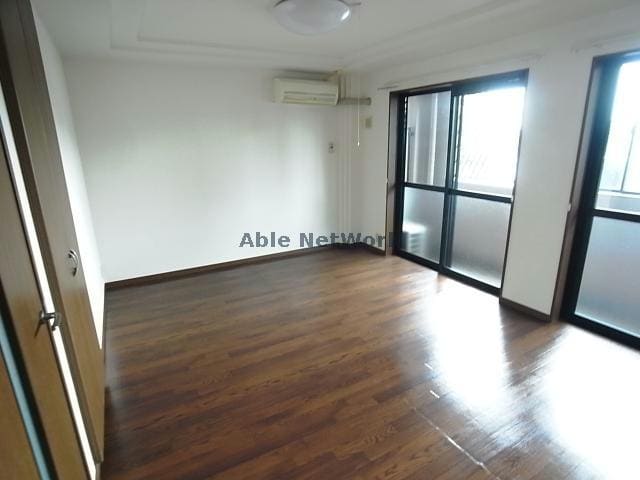 パーシモンあさぎの物件内観写真