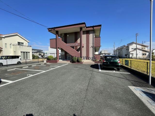 グリーンフィールド21の物件外観写真