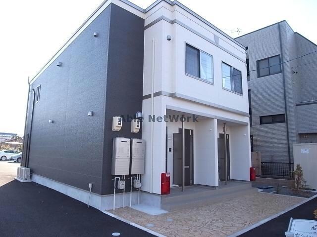 セシリア・ＲＥＮの物件外観写真