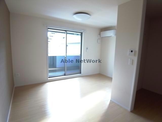 セシリア・ＲＥＮの物件内観写真