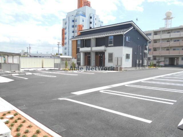 グラースBの物件外観写真