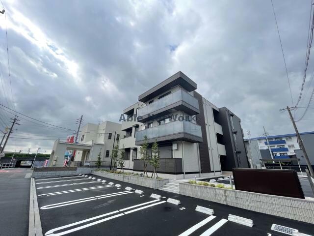 Commons（コモンズ）の物件外観写真