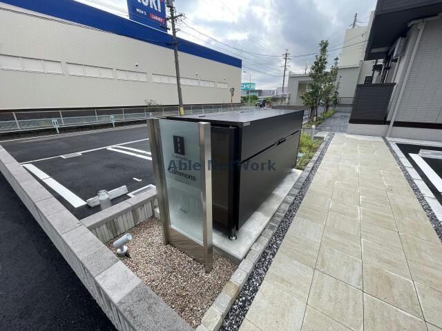 Commons（コモンズ）の物件外観写真