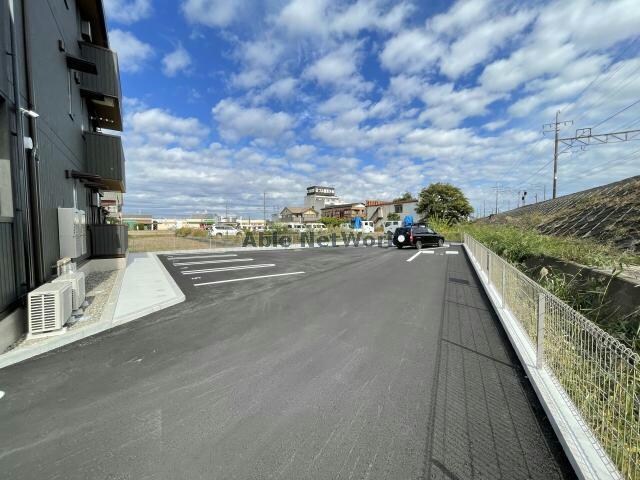 Regulus（ﾚｸﾞﾙｽ）の物件外観写真