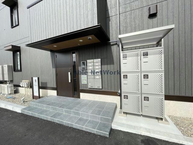 Regulus（ﾚｸﾞﾙｽ）の物件外観写真