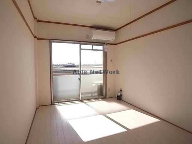 リズスクエア　西棟の物件内観写真