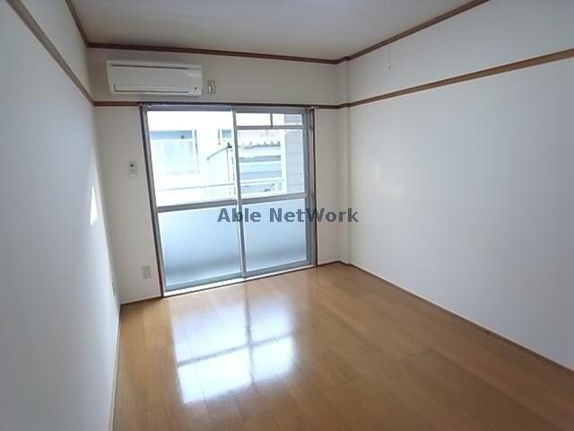 リズスクエア　西棟の物件内観写真