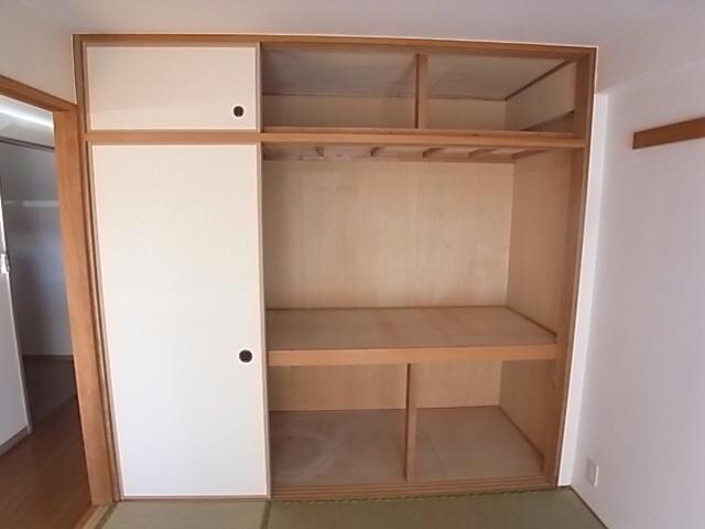 グレイシャス東島の物件内観写真