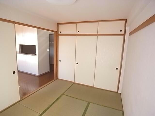 グレイシャス東島の物件内観写真