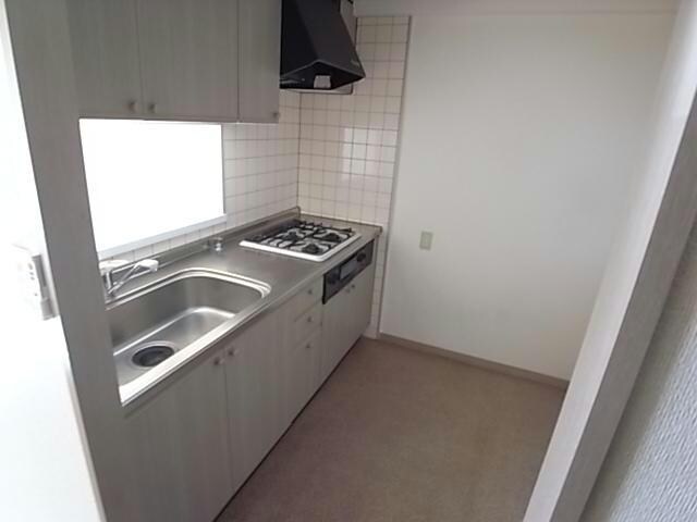 グレイシャス東島の物件内観写真