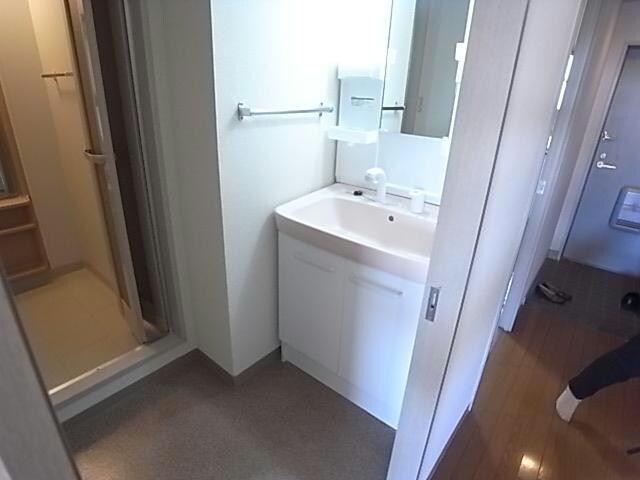 グレイシャス東島の物件内観写真