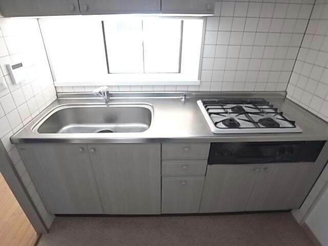 グレイシャス東島の物件内観写真