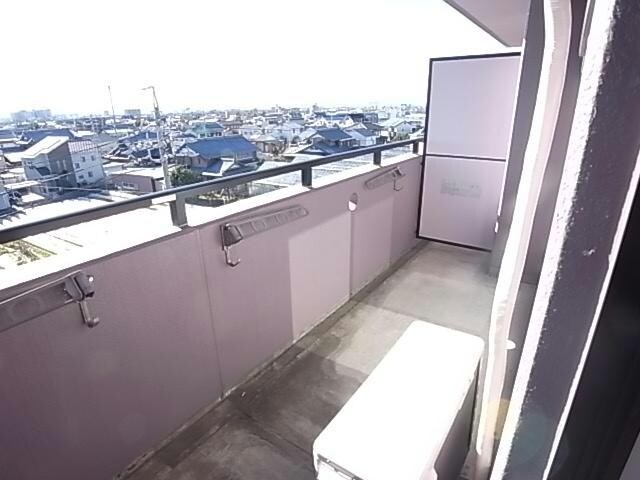 グレイシャス東島の物件内観写真