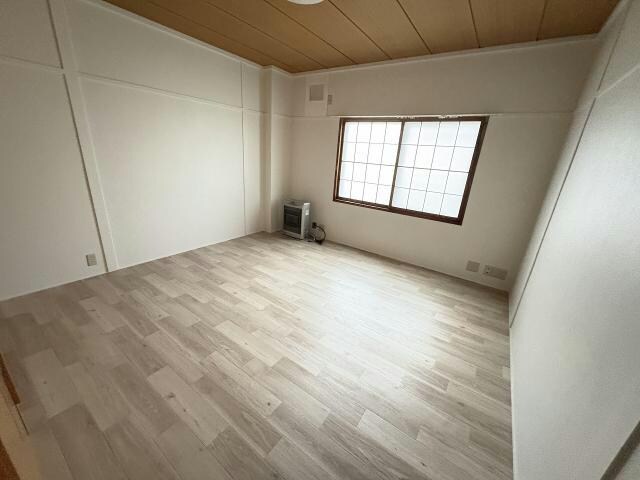 アーバン竹内の物件内観写真