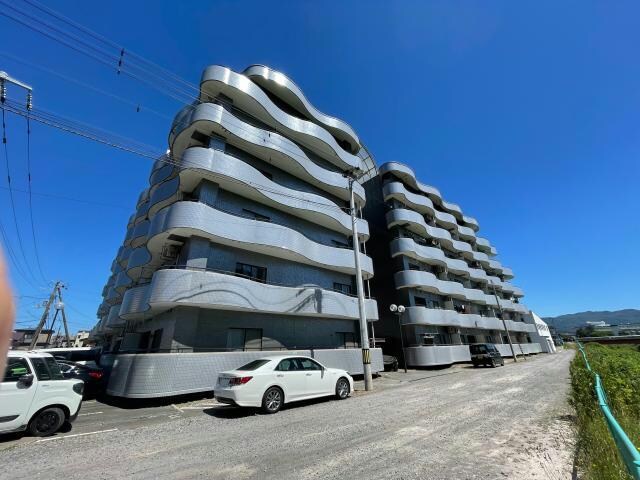 マンションリヴァージュの物件外観写真