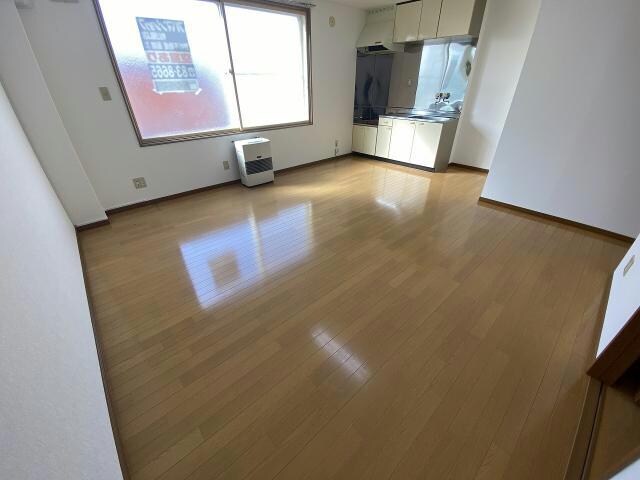 アーバンパレス214の物件内観写真