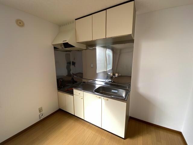 アーバンパレス214の物件内観写真