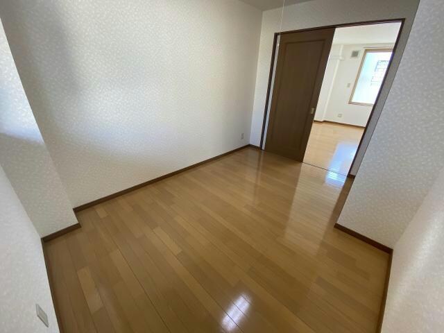 アーバンパレス214の物件内観写真