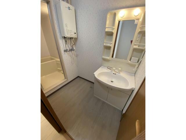 アーバンパレス214の物件内観写真