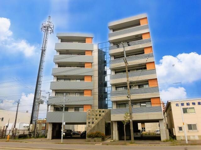 カーサ函館の物件外観写真