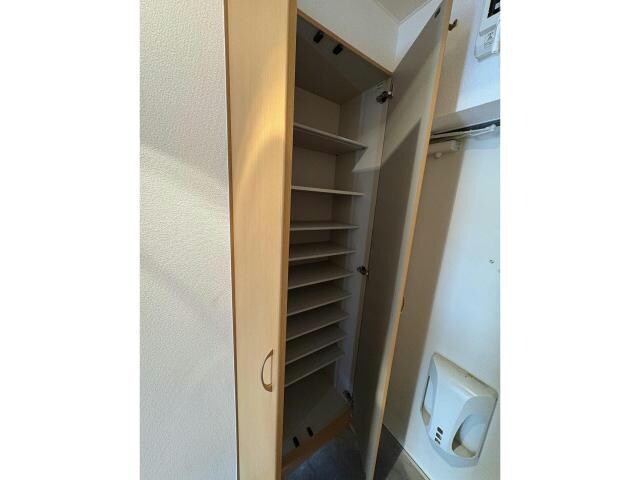 ピュアパレス川原の物件内観写真