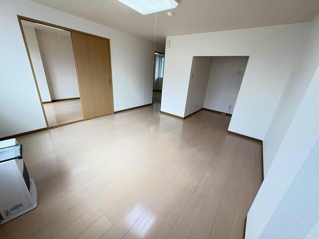 ピュアパレス川原の物件内観写真