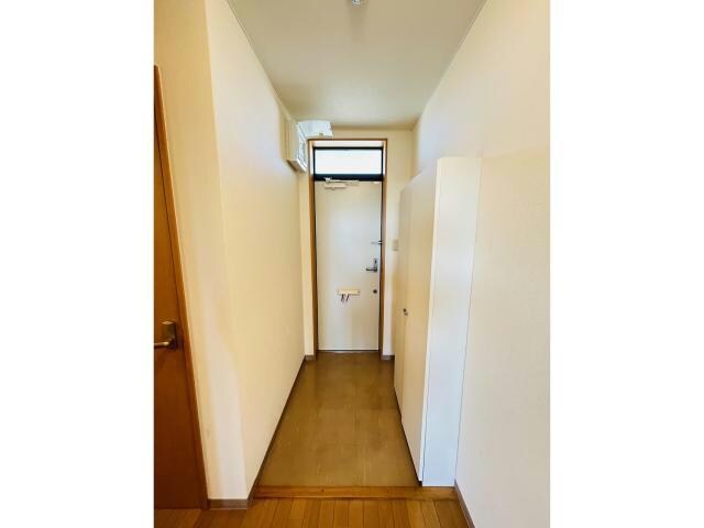 アールズコートの物件内観写真