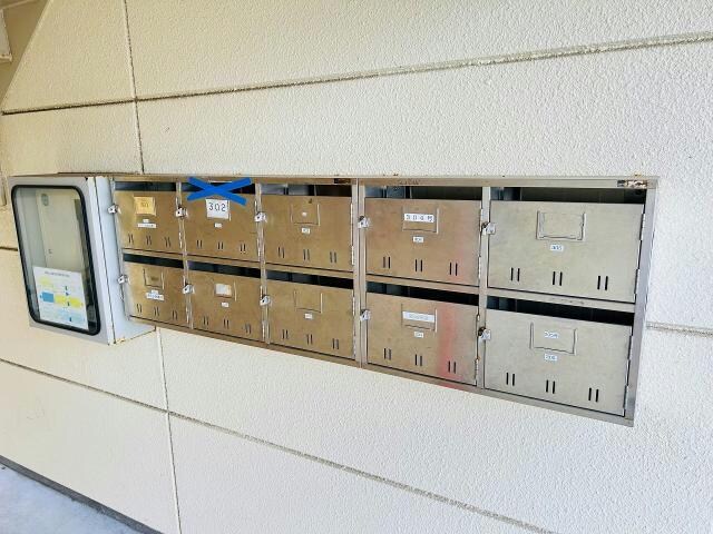 アールズコートの物件外観写真