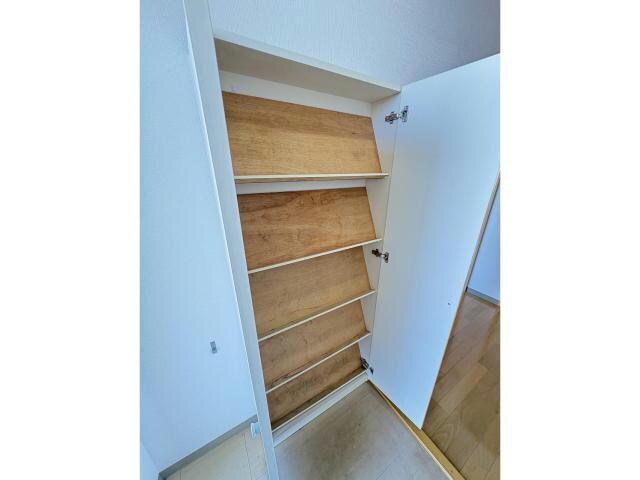 アールズコートの物件内観写真