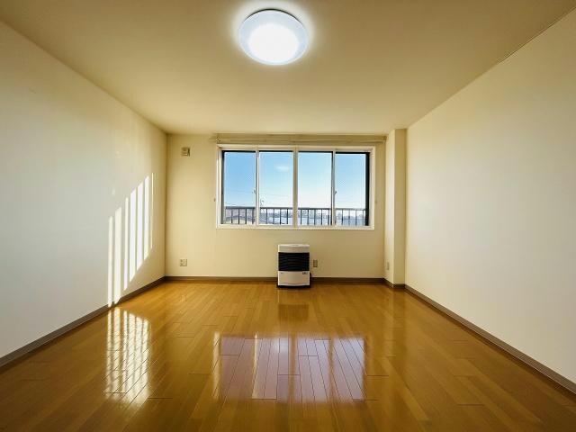 アールズコートの物件内観写真