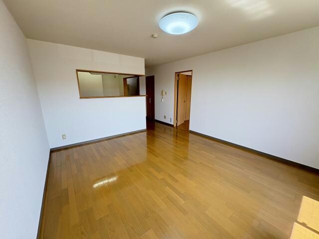 アールズコートの物件内観写真