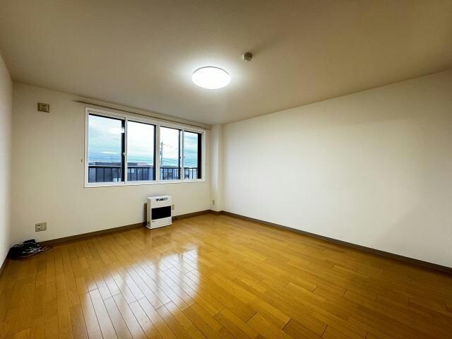 アールズコートの物件内観写真