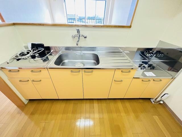 アールズコートの物件内観写真