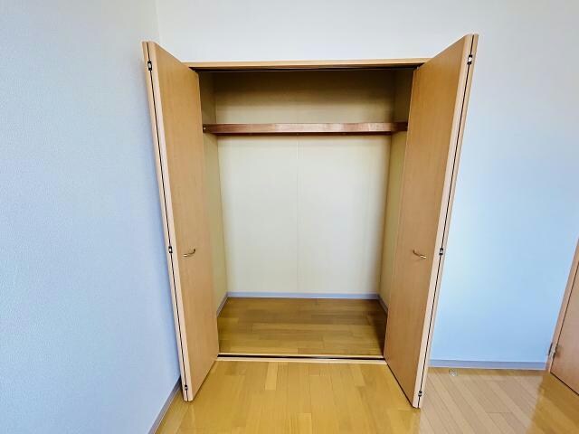 アールズコートの物件内観写真