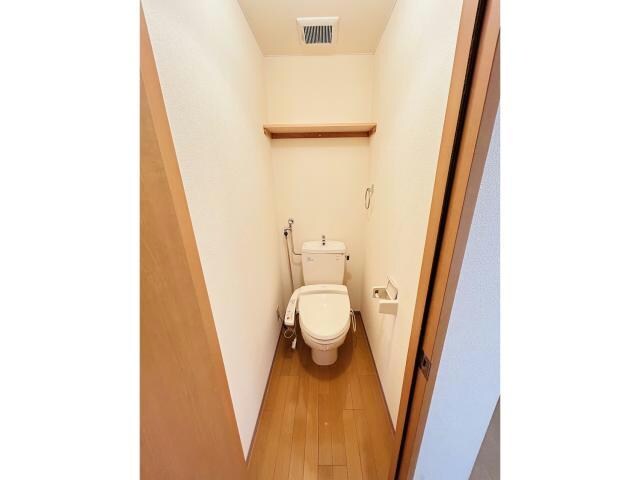 アールズコートの物件内観写真