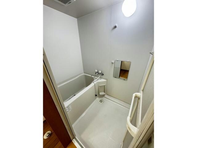 アールズコートの物件内観写真