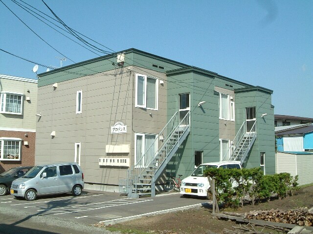 プロバンスの物件外観写真