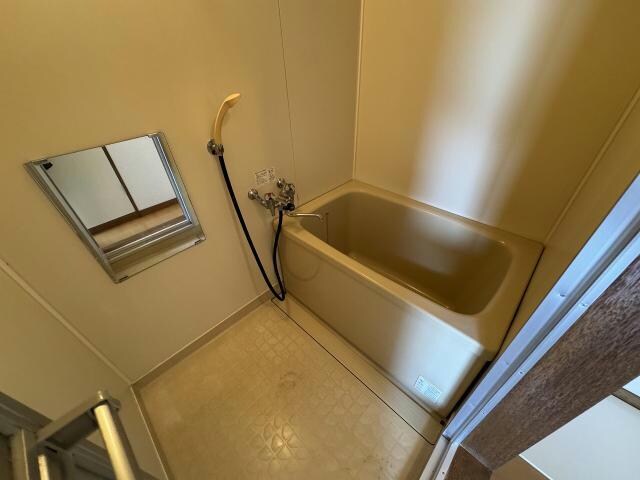 シャルム中上の物件内観写真