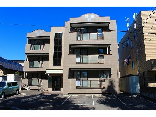 リベア的場の物件外観写真