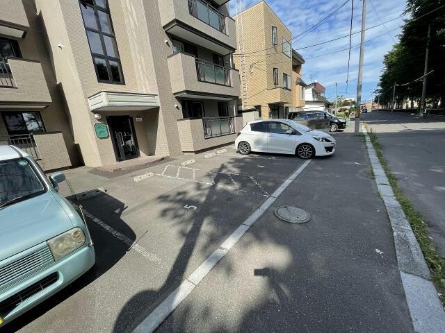 リベア的場の物件外観写真